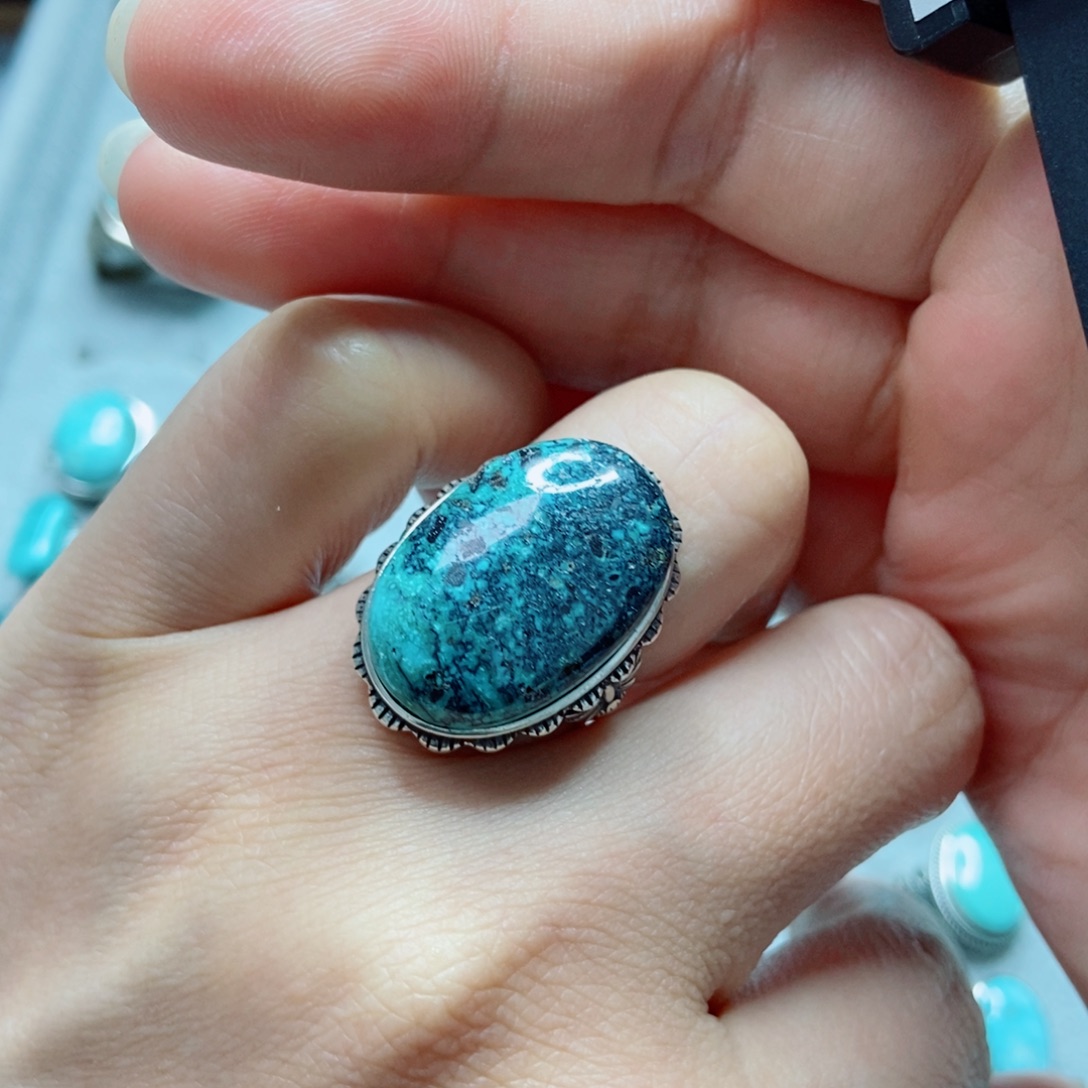 未镶嵌绿松石珠宝奇石