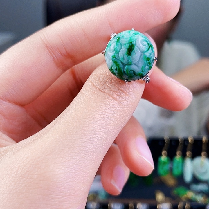 翡翠戒指银S925镶嵌饰品