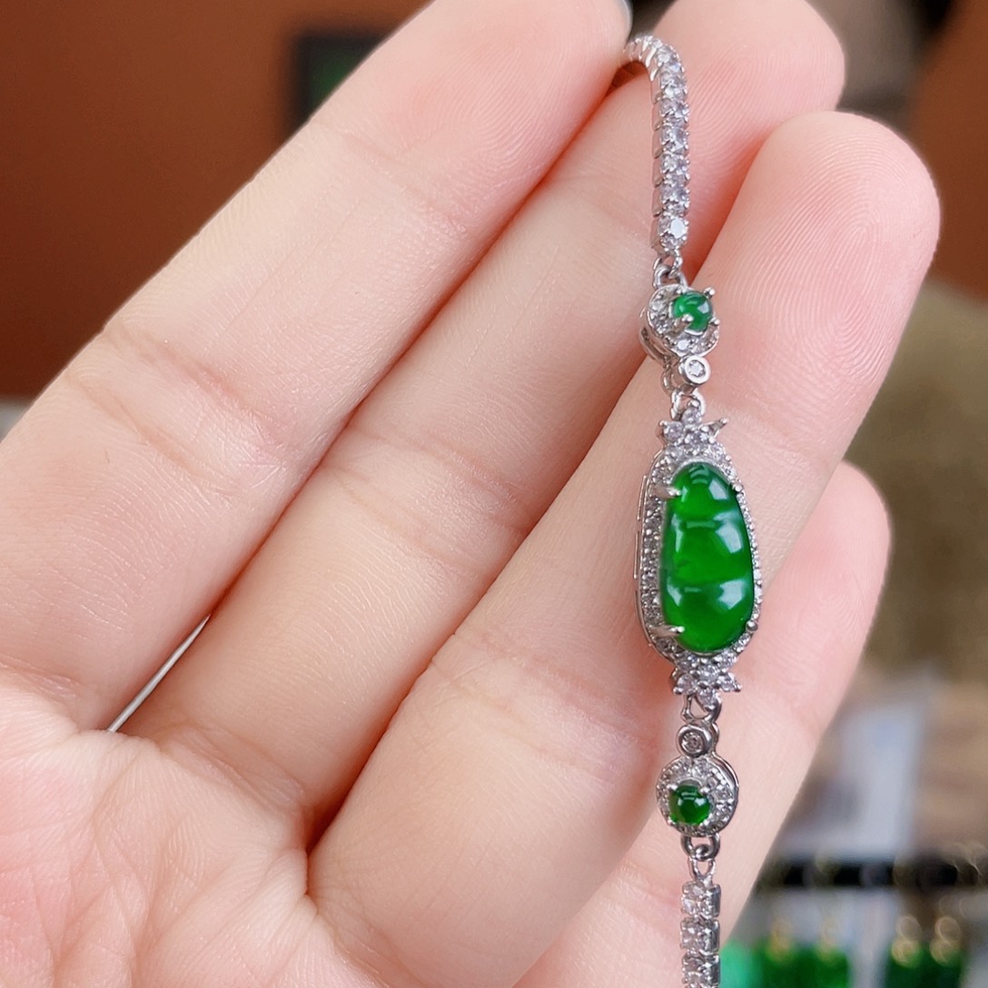 翡翠银S925镶嵌耳饰