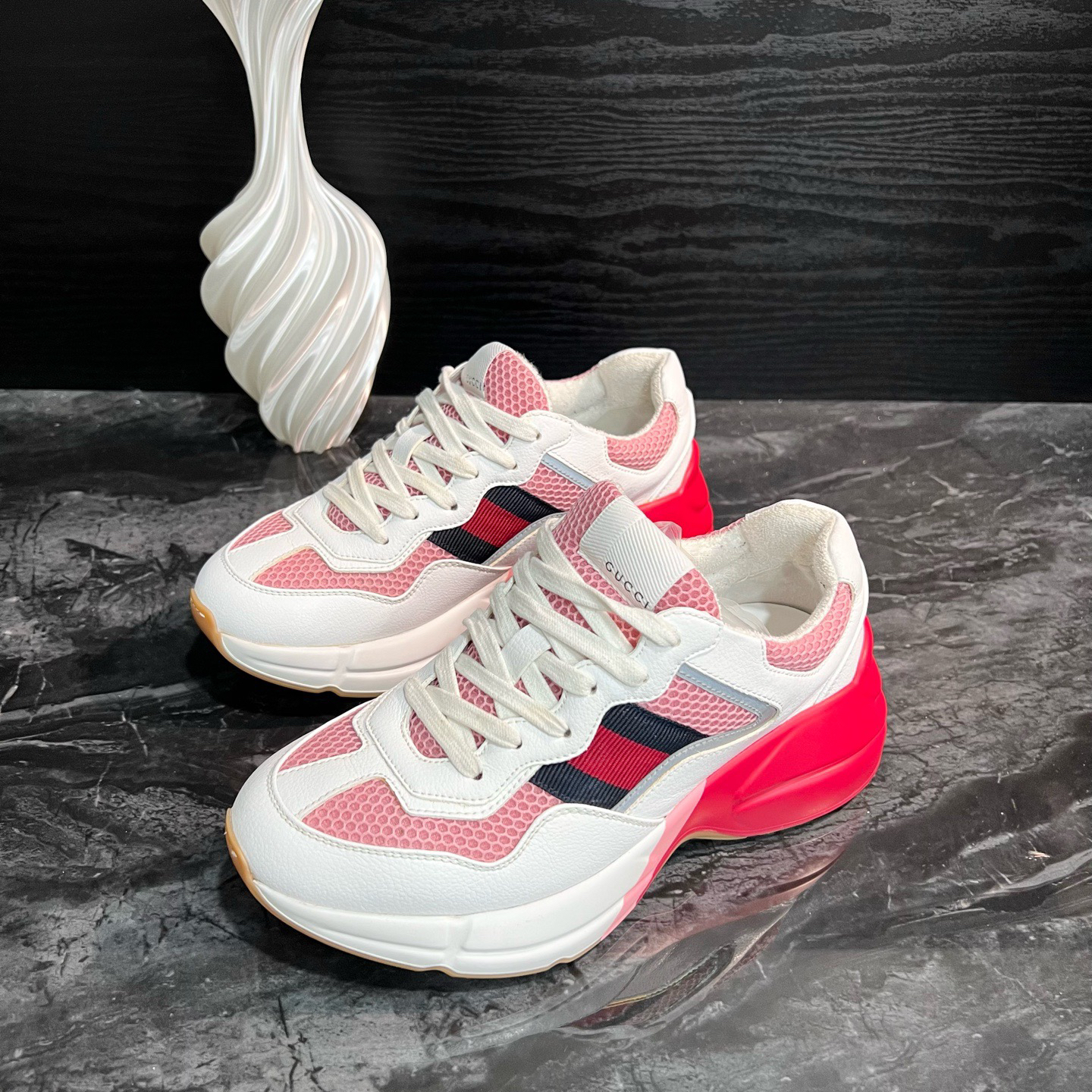 99新 GUCCI/古驰 2202/36.5码/白红网面Gucci老爹鞋休闲鞋