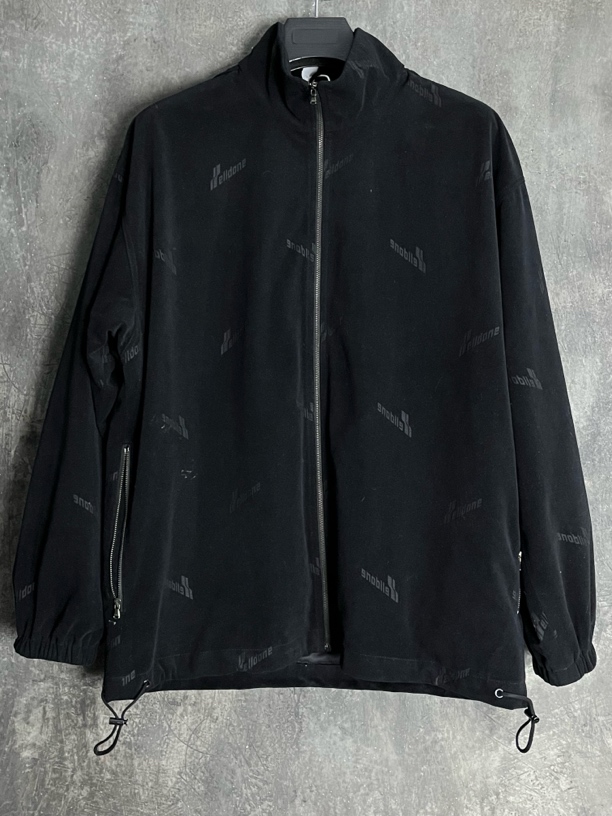 全新未使用 WE11 DONE S码*1/暗烧花logo连帽外套 /04420