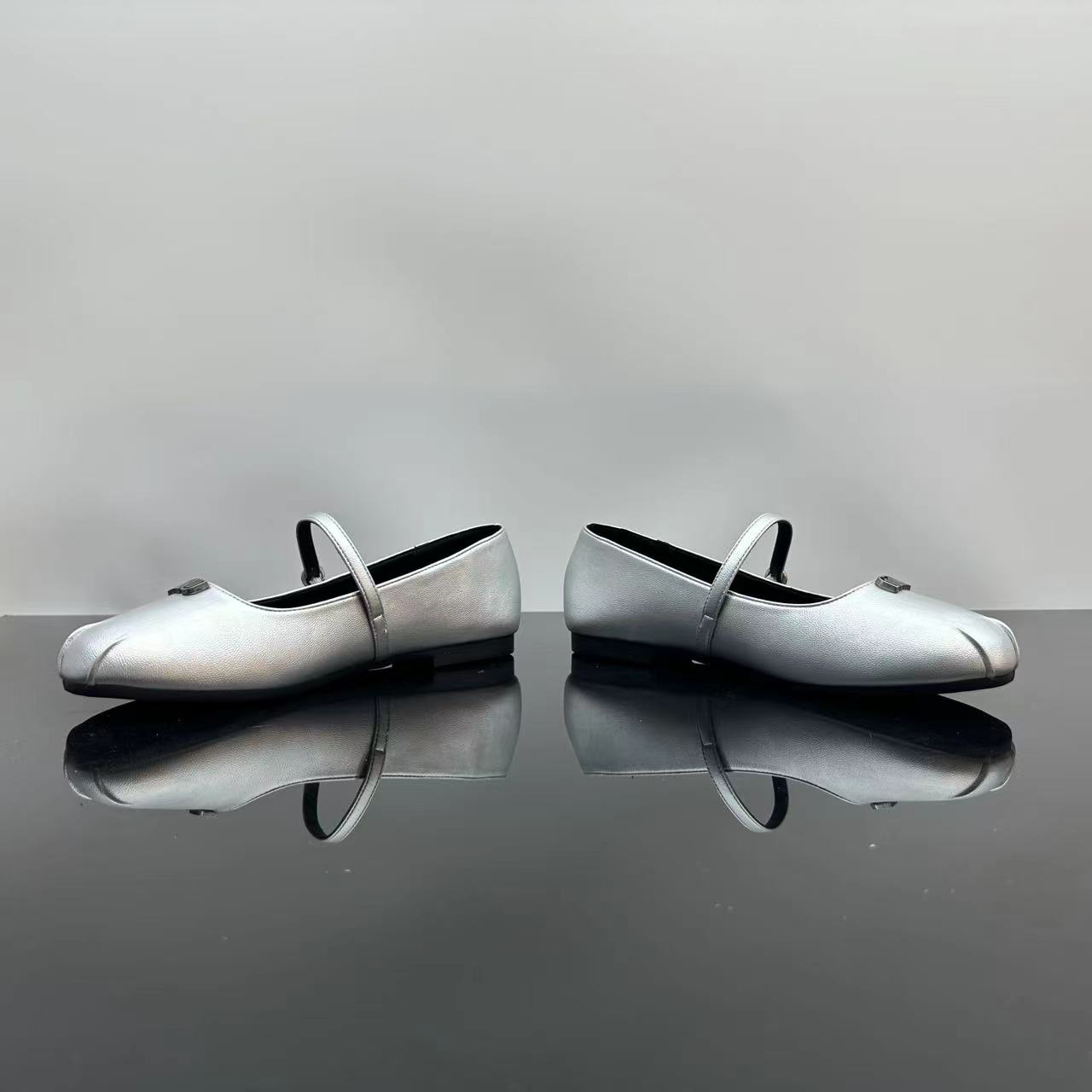 秋冬新品增高一字带休闲单鞋时尚粗跟浅口休闲鞋X 检 6270