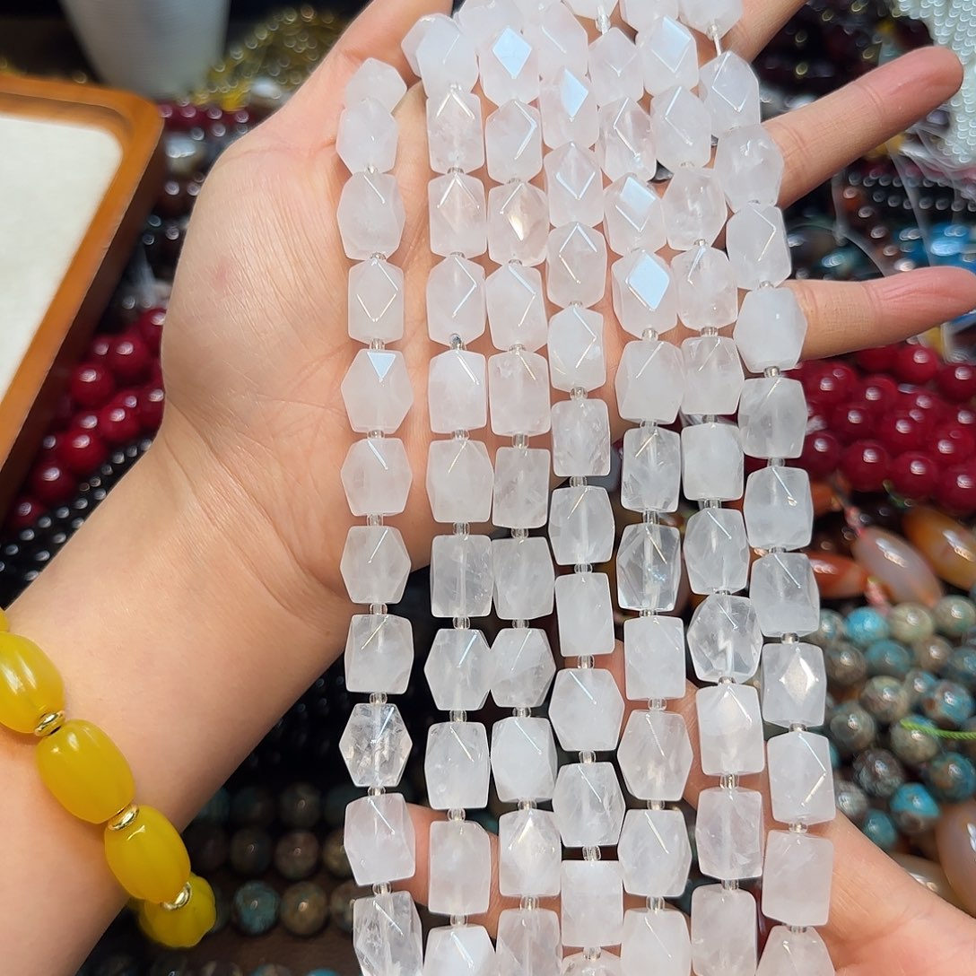 玛瑙/玉髓合金珠宝半成品白水晶长八棱一条10✖️14mm