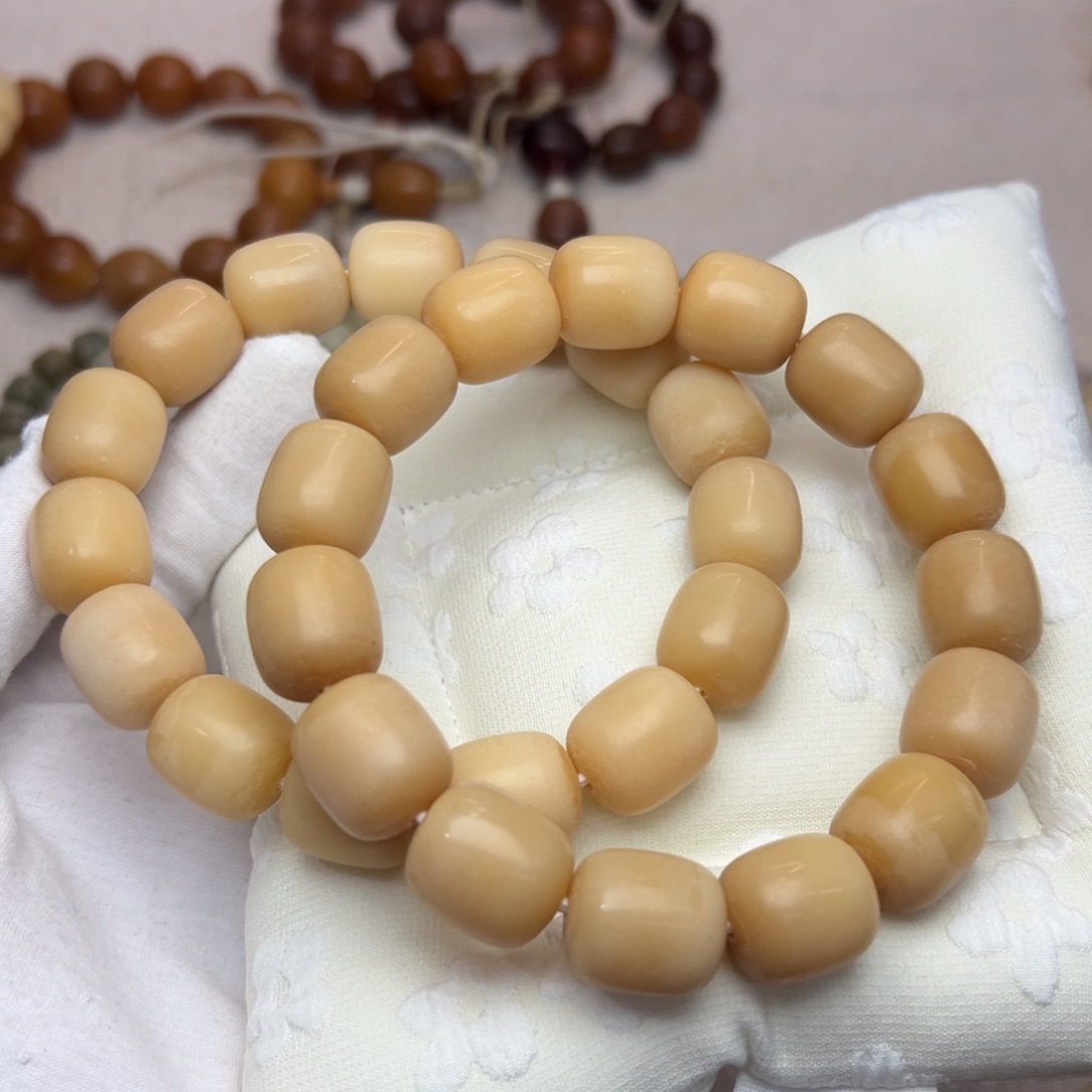 菩提根/象牙果吊坠18微瑕发一条951