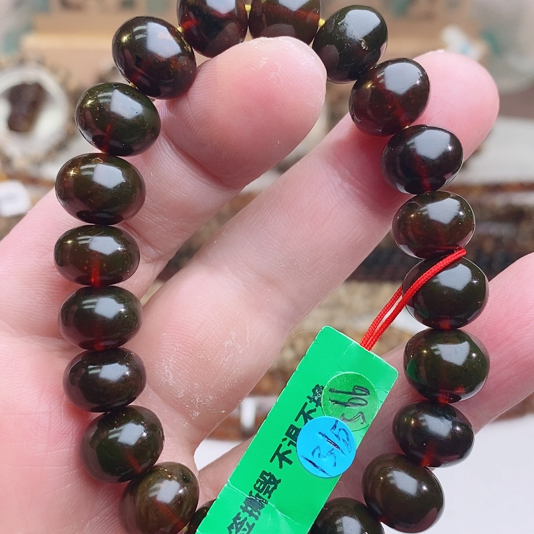 溜***熊琥珀未镶嵌裸石血珀单圈11+