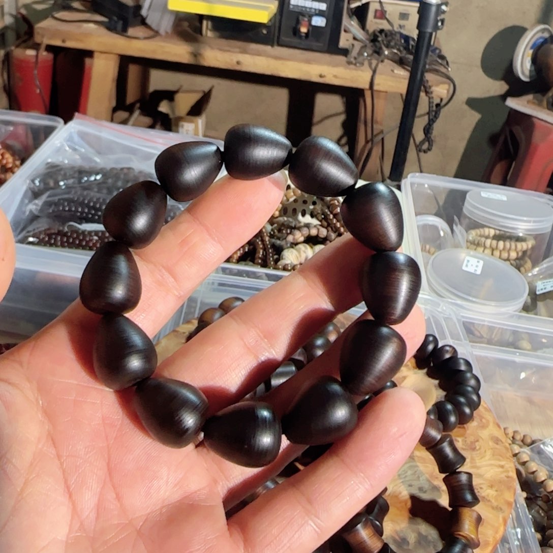 柏木（崖柏）1.8单圈水滴雷击焦糖味