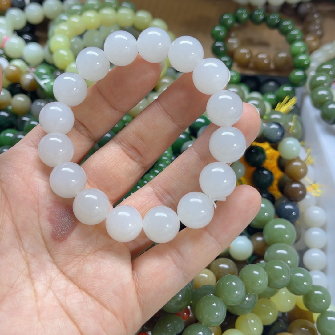 未镶嵌手链和田玉