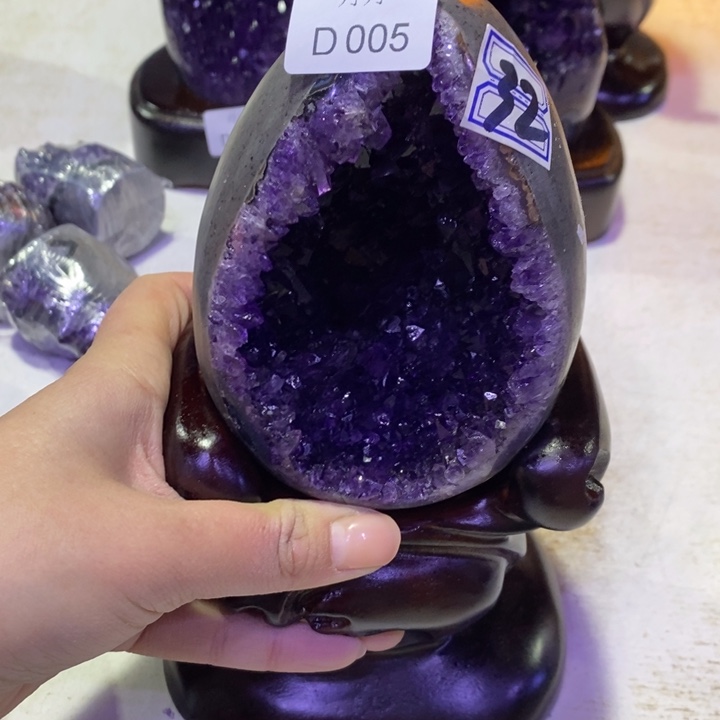 水晶摆件未镶嵌素***真摆件