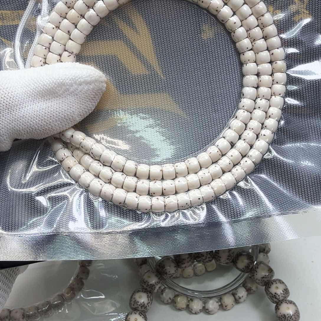 星月菩提吊坠7原白5左右108