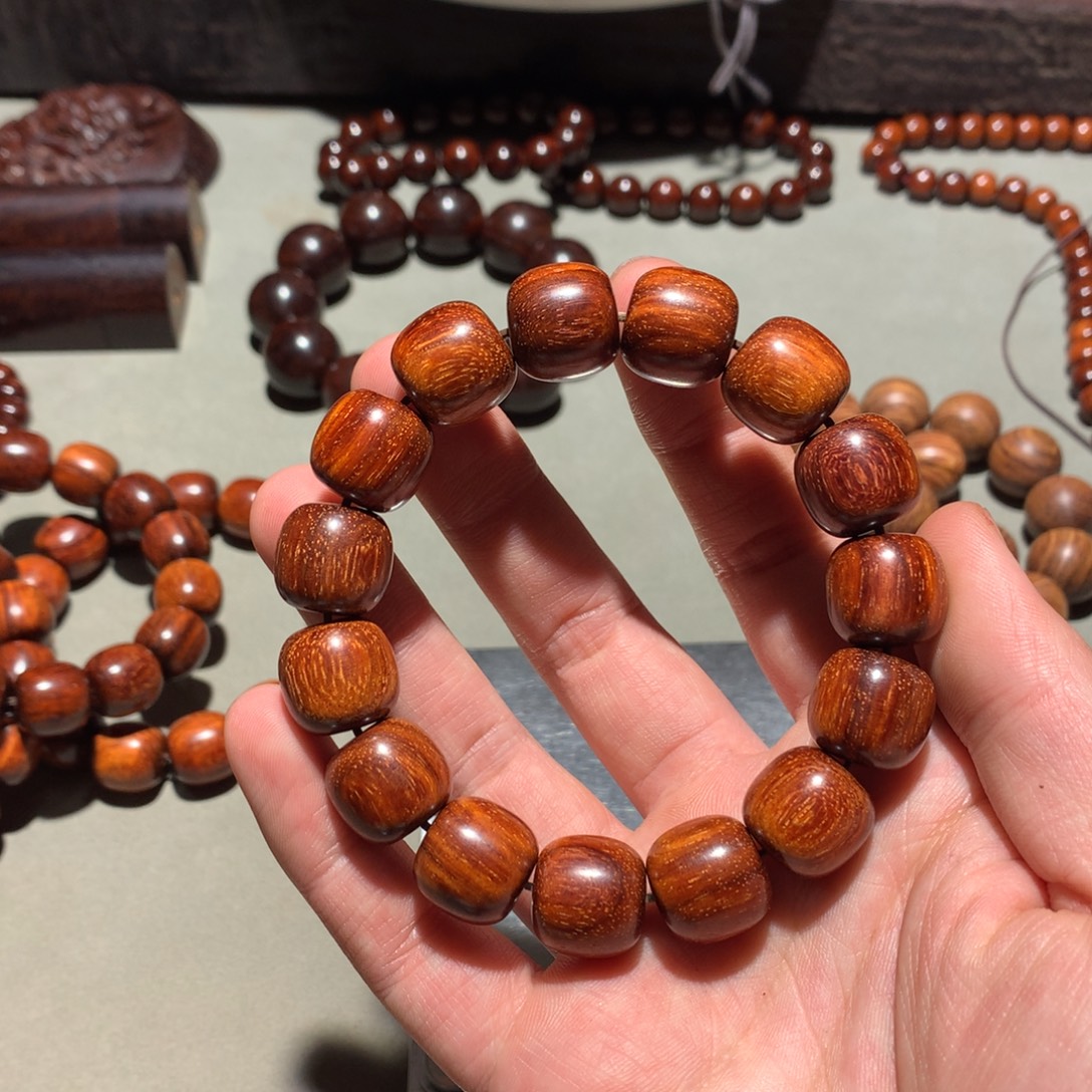 帅***"小叶紫檀手串/手链琴料1.5/1.5老型