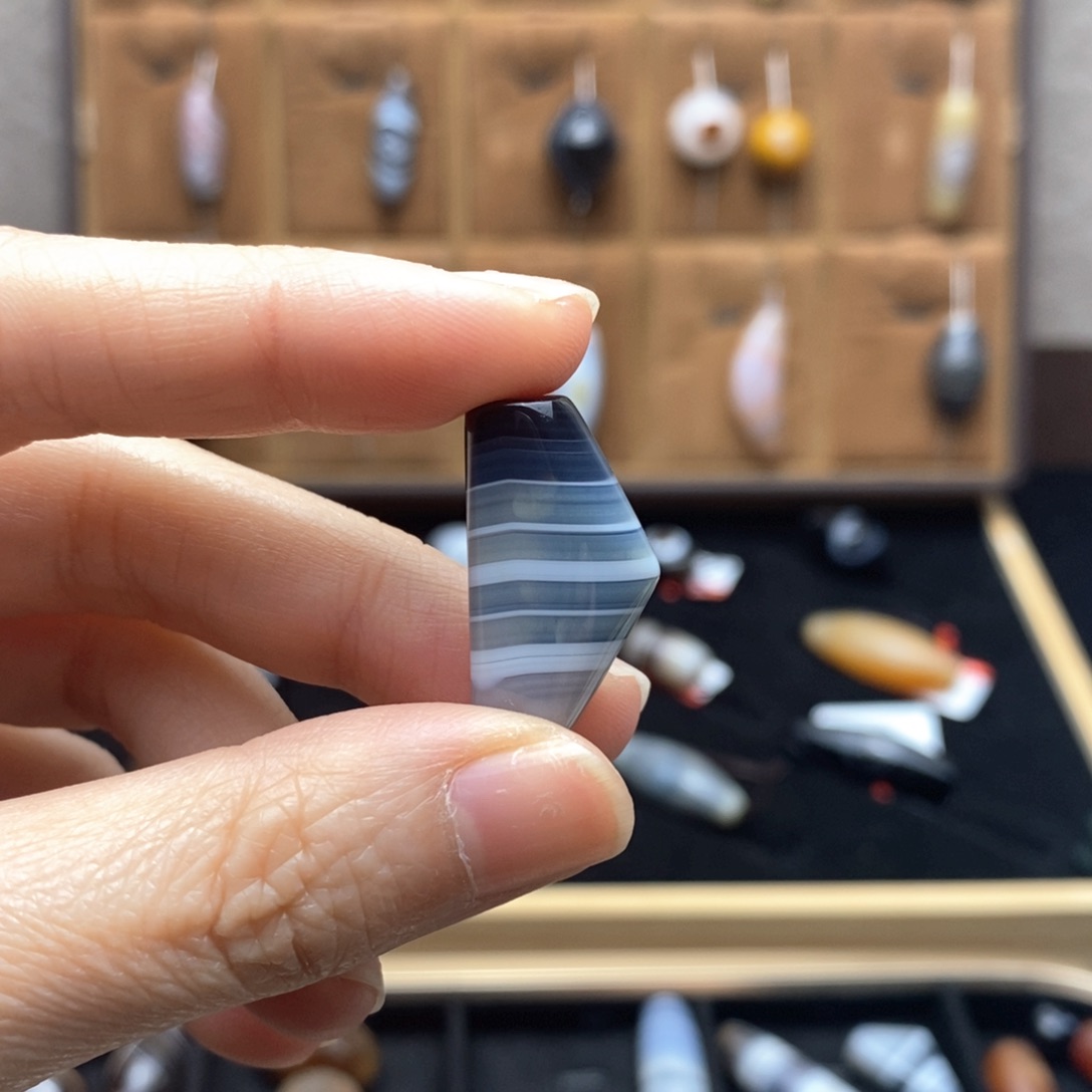 玛瑙/玉髓配饰合金