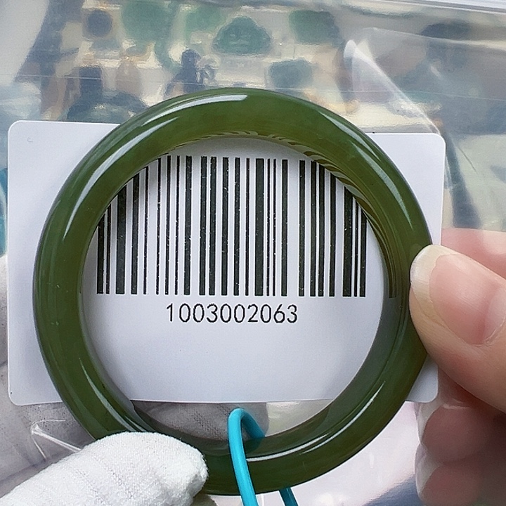 和田玉未镶嵌手镯包容5455