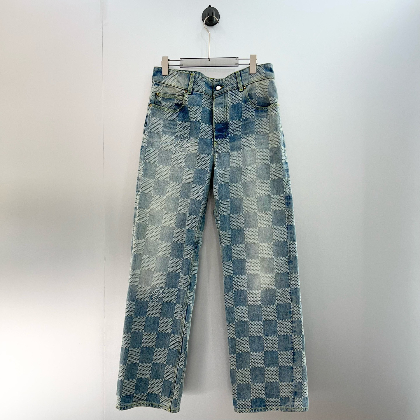 未使用 LouisVuitton/路易威登 棋盘格纽扣直筒牛仔裤/33码（北京）