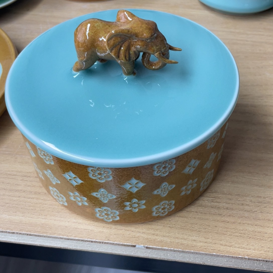 微瑕特价青瓷青瓷
