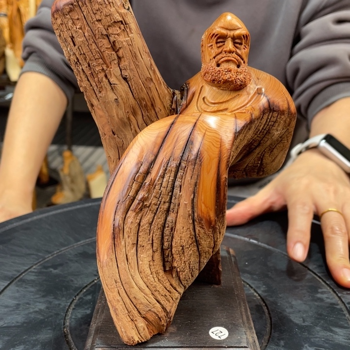 柏木（崖柏）随型摆件