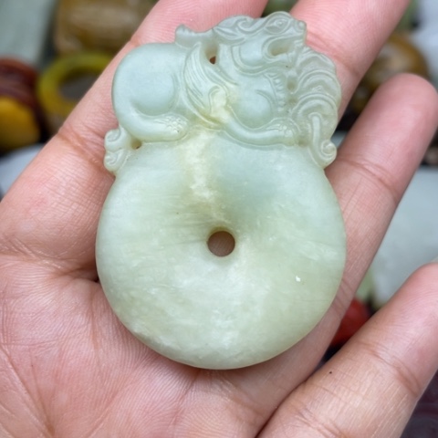 蛇纹石玉未镶嵌颈饰28