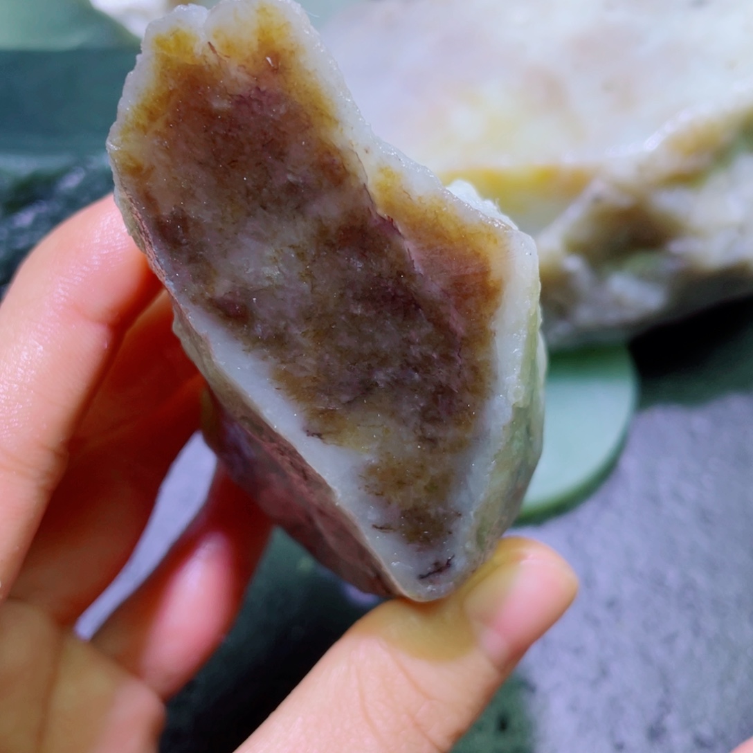 和田玉未镶嵌珠宝半成品