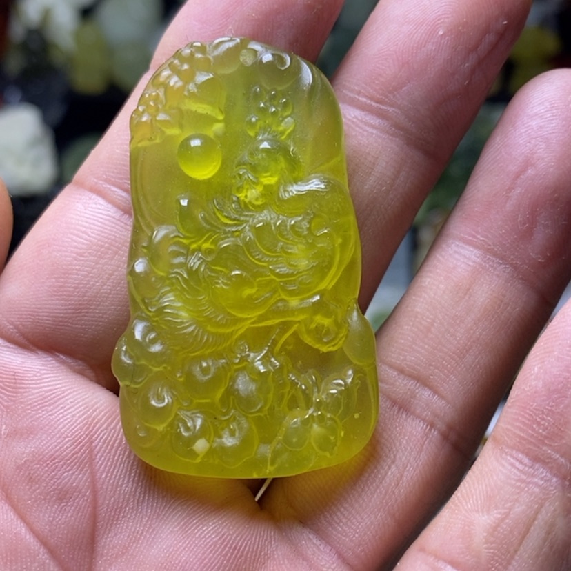 【闪购商品】蛇纹石玉未镶嵌颈饰