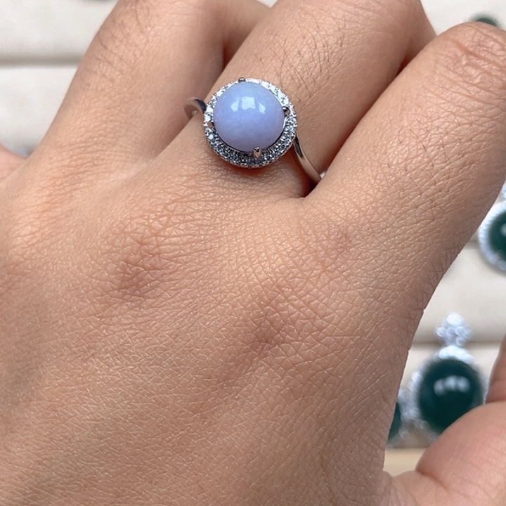 翡翠未镶嵌戒指戒指