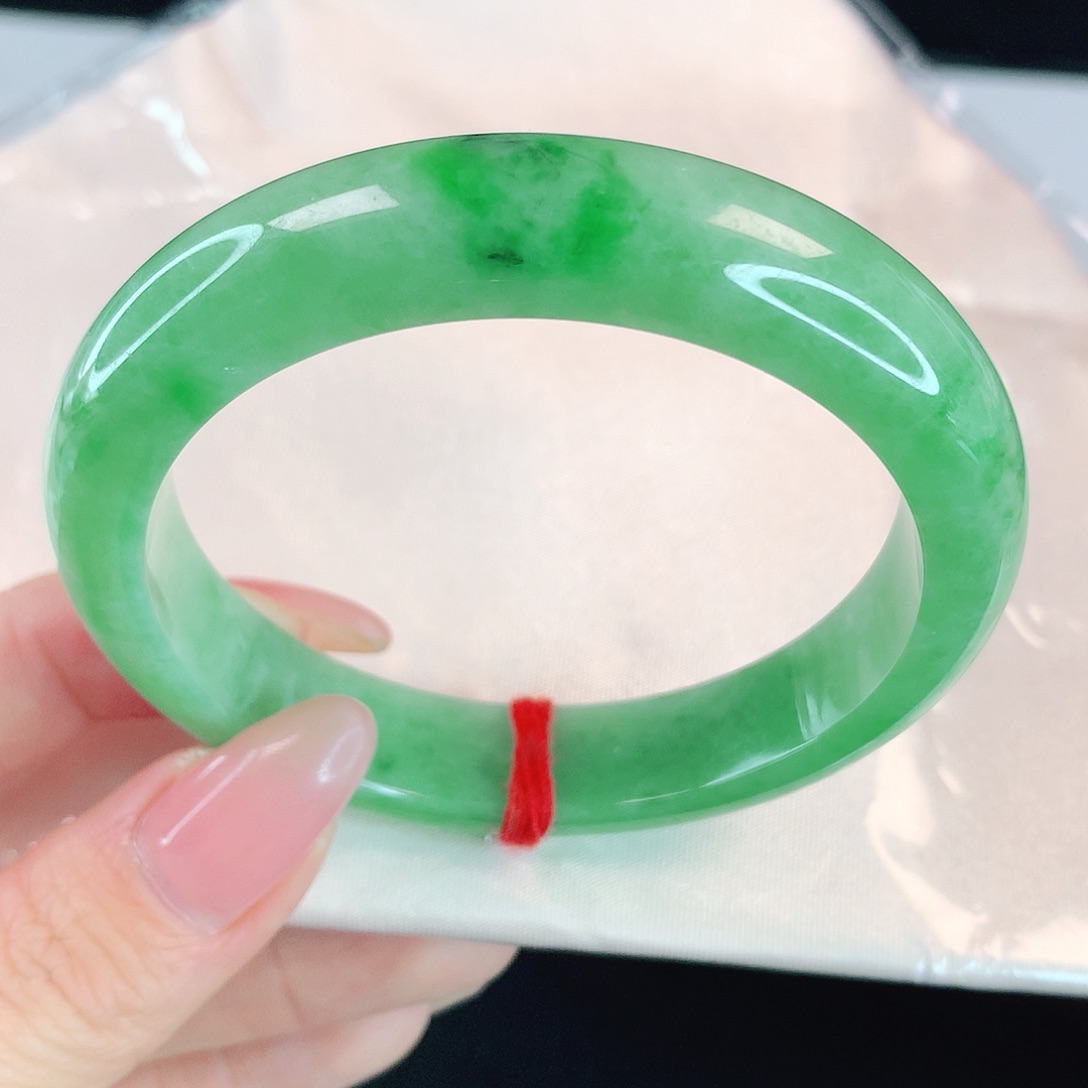 翡翠手镯未镶嵌106翡翠