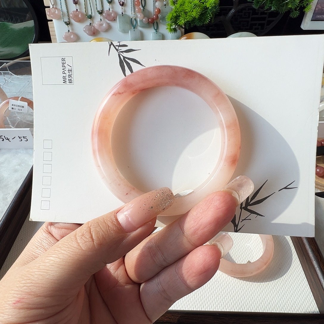 童***石英质玉（金丝玉）未镶嵌手镯