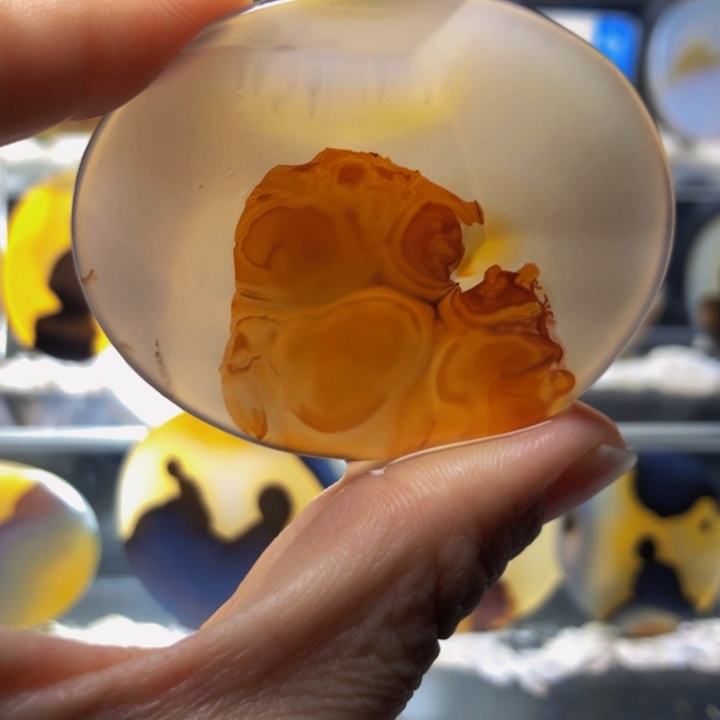 合金玛瑙/玉髓珠宝奇石58