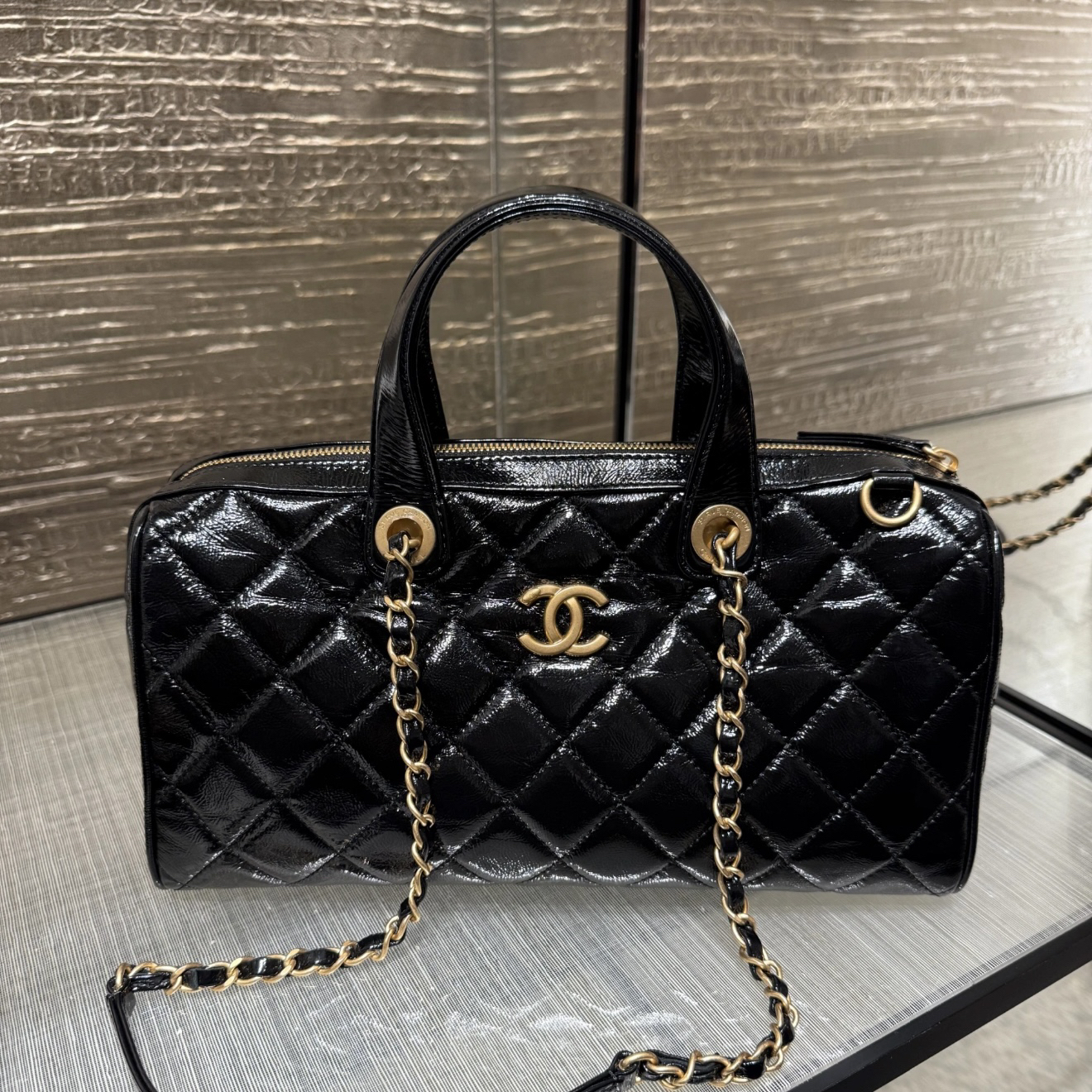 99新 Chanel/香奈儿 青奢荟/25a油蜡牛保龄球斜挎包/86956