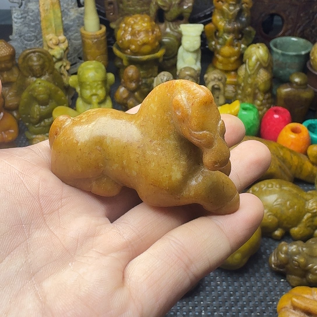 白玉菩提吊坠。。。