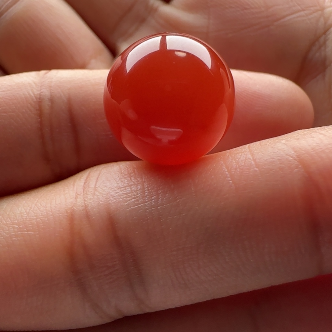 南红玛瑙未镶嵌圆珠14.2辣椒红洞纹