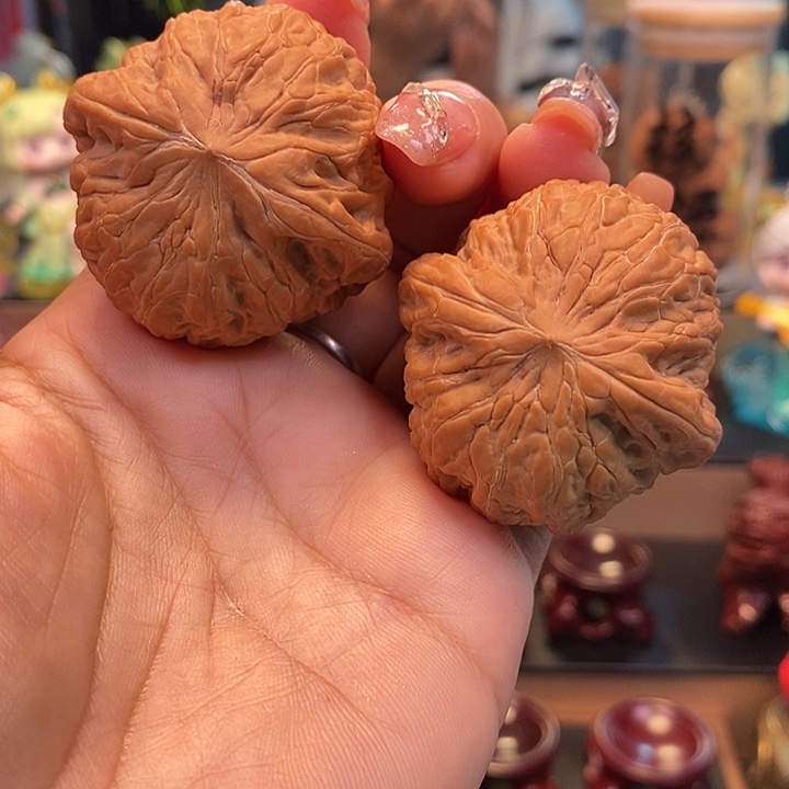 小****吊坠文玩核桃核桃