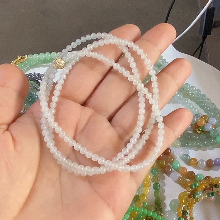 东***意定制翡翠未镶嵌卡3.7