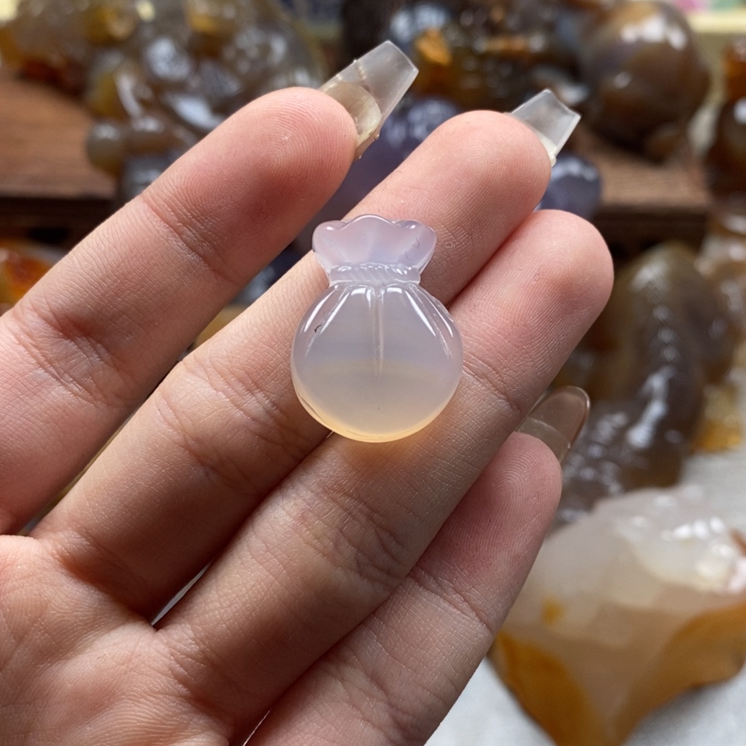 玛瑙/玉髓未镶嵌颈饰