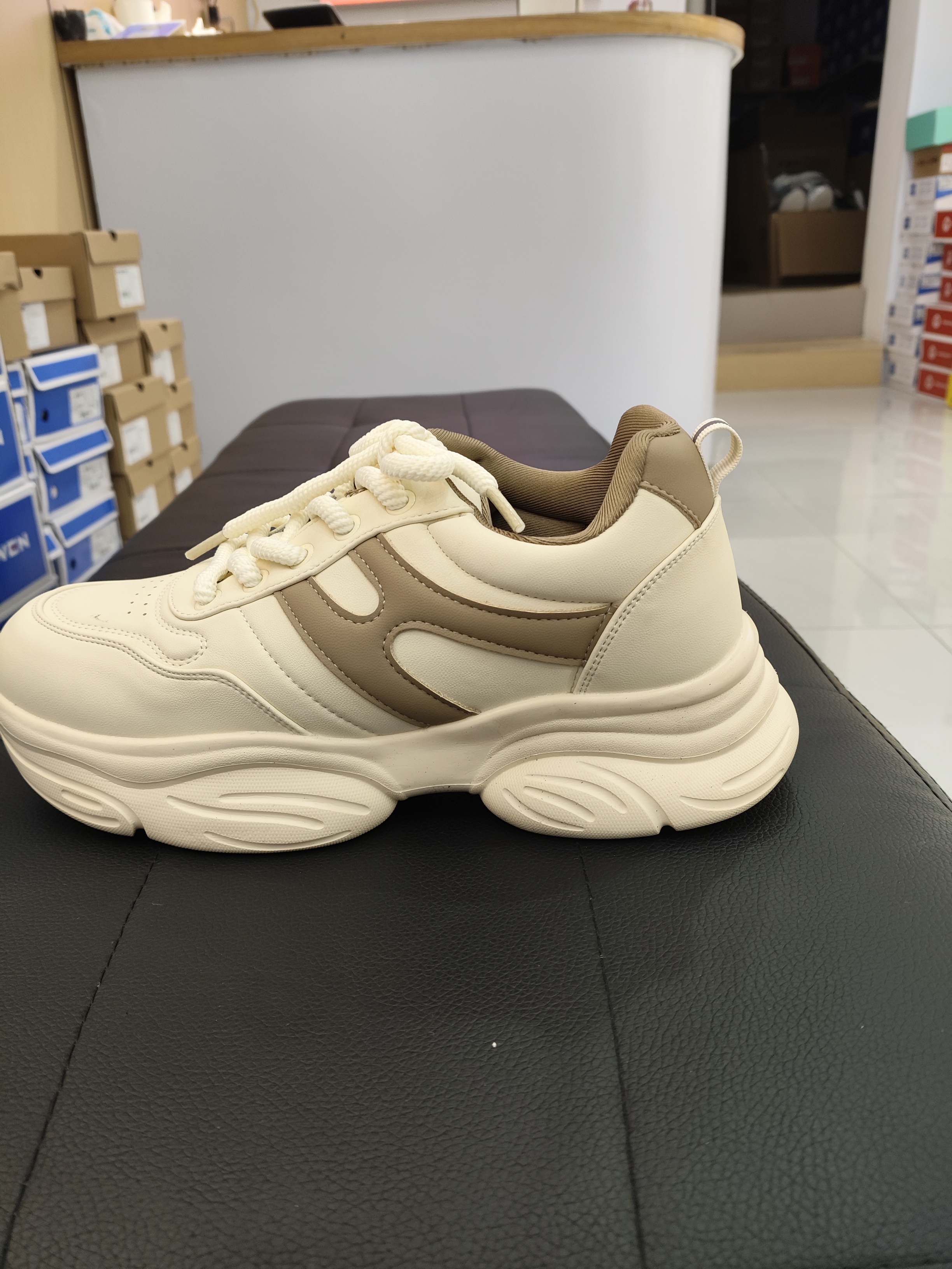 丽足康女鞋米其色时尚老爹鞋