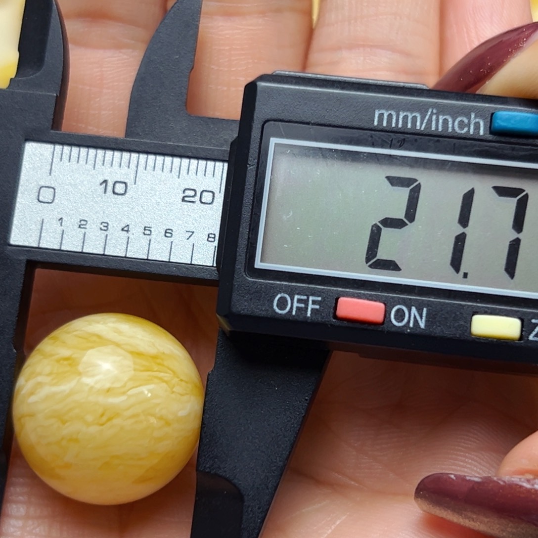 蜜蜡裸石未镶嵌千*21.7mm单珠