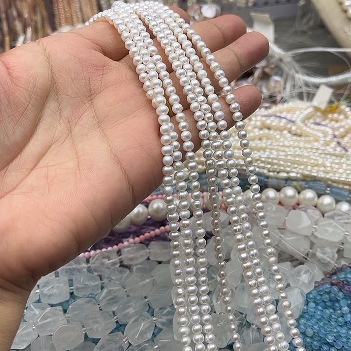 玛瑙/玉髓未镶嵌珠宝半成品一条4mm左右珍珠