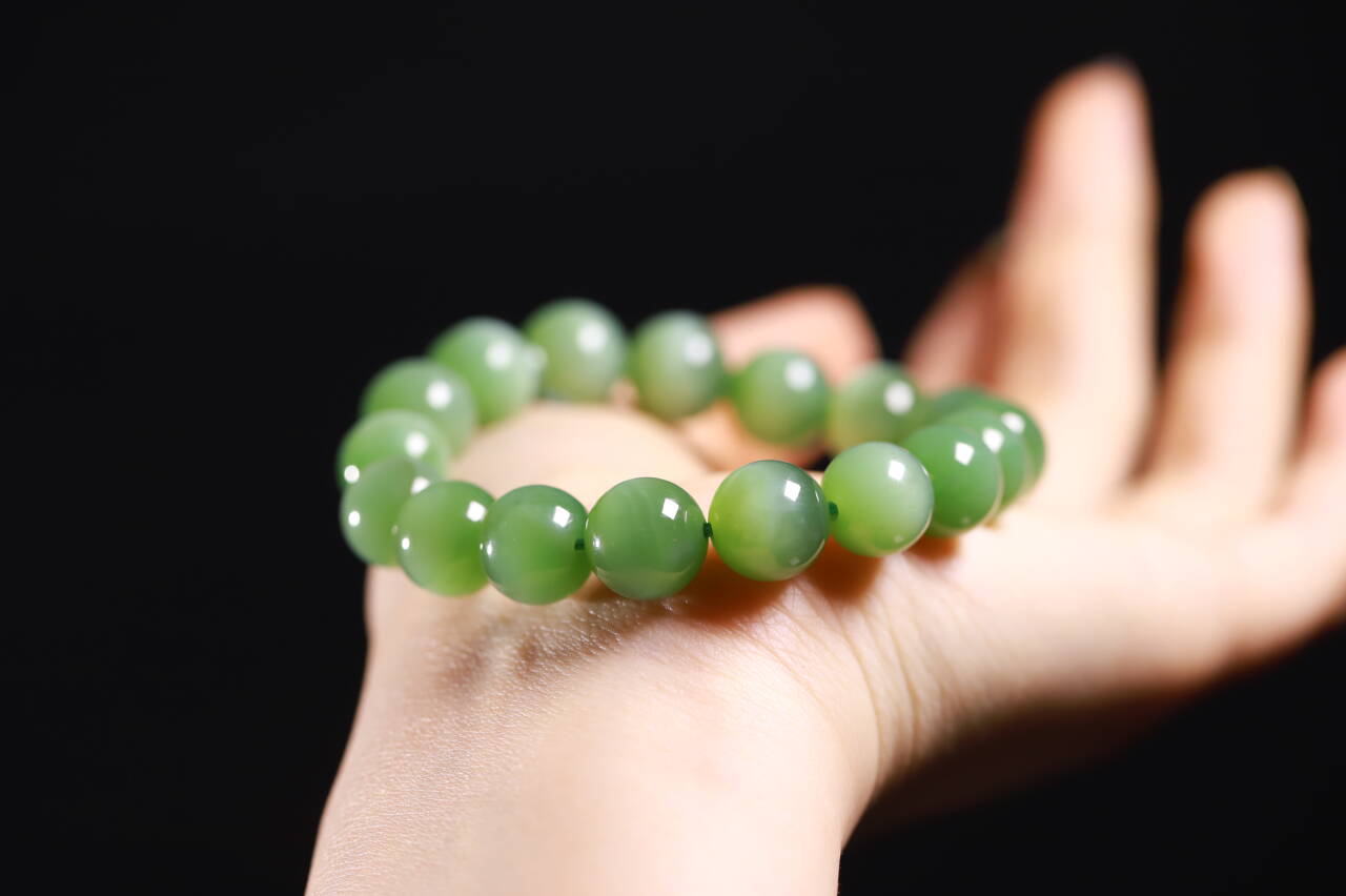 俄罗斯粉绿猫眼手串