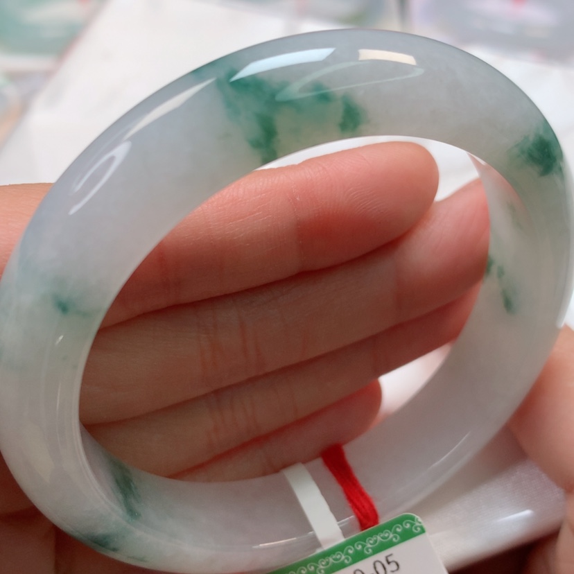 【闪购商品】翡翠手镯未镶嵌冰飘花