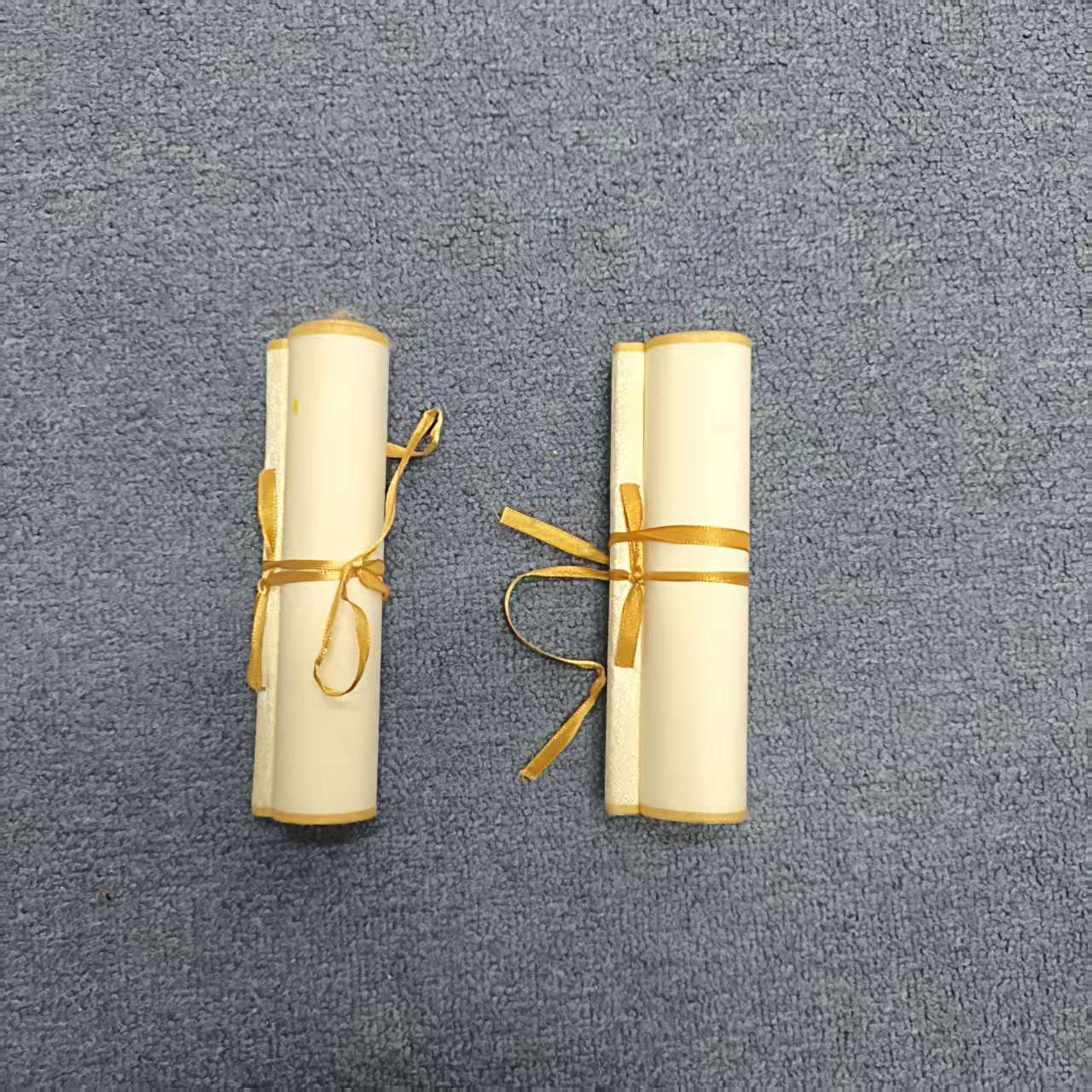 精品手绘书画卷轴一对（15.5）