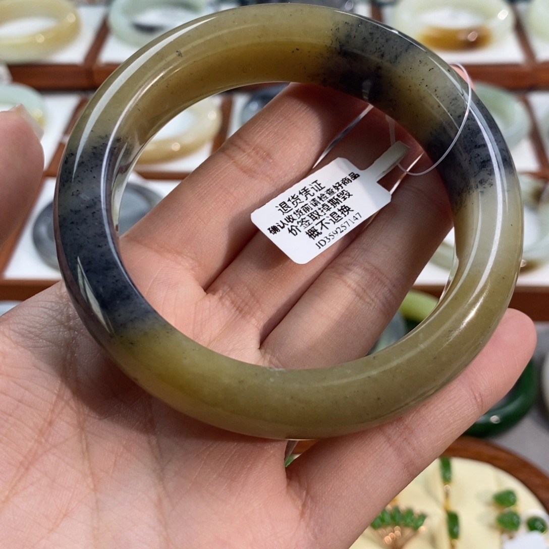 和田玉未镶嵌手镯楼兰三色62/63