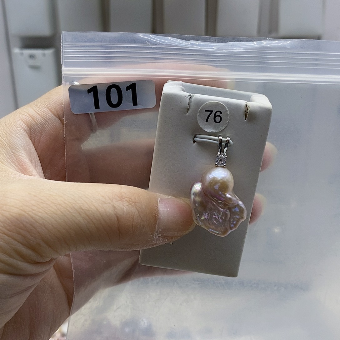 颈饰合金淡水珍珠