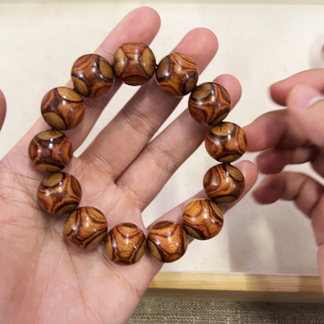 黄花梨/降香黄檀手串/手链18mm圆珠白眼狼