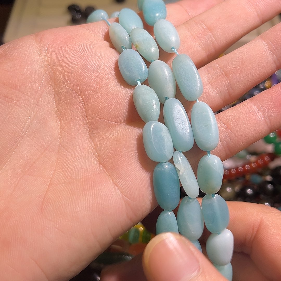 珠宝半成品水晶未镶嵌