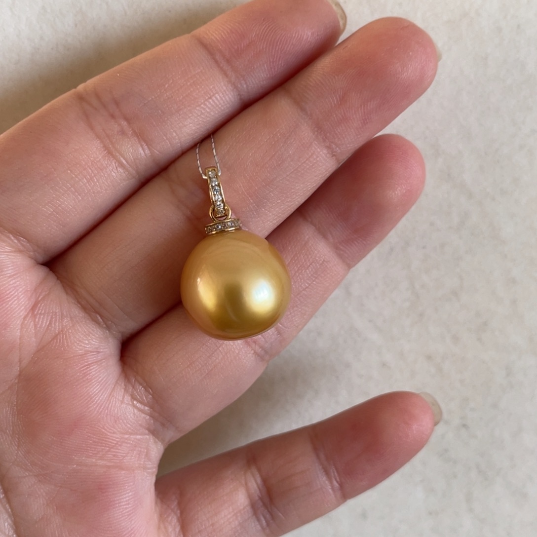 海水珍珠颈饰18K金镶嵌15-16mm