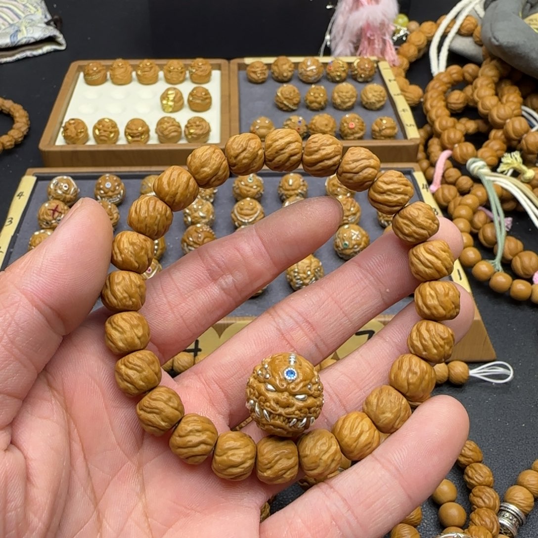 M***m全品混元魔珠➕唐狮银