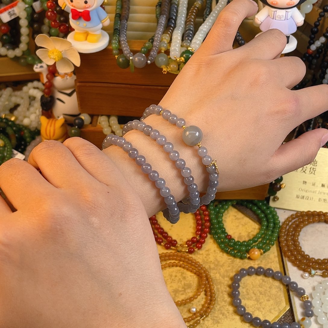 和田玉多圈手串未镶嵌