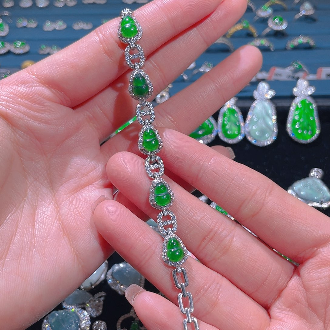 未镶嵌手链翡翠手链