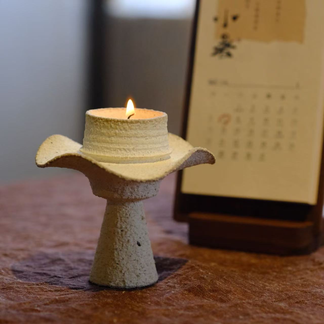 小喜宅 美人烛台（雨后青苔香30g）高度10cm