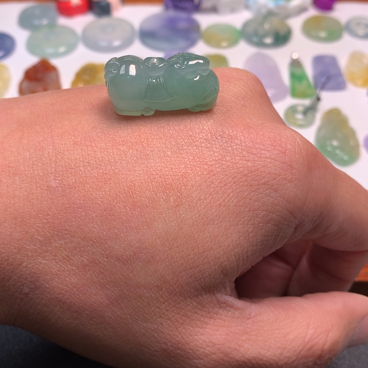 定制翡翠未镶嵌唐马