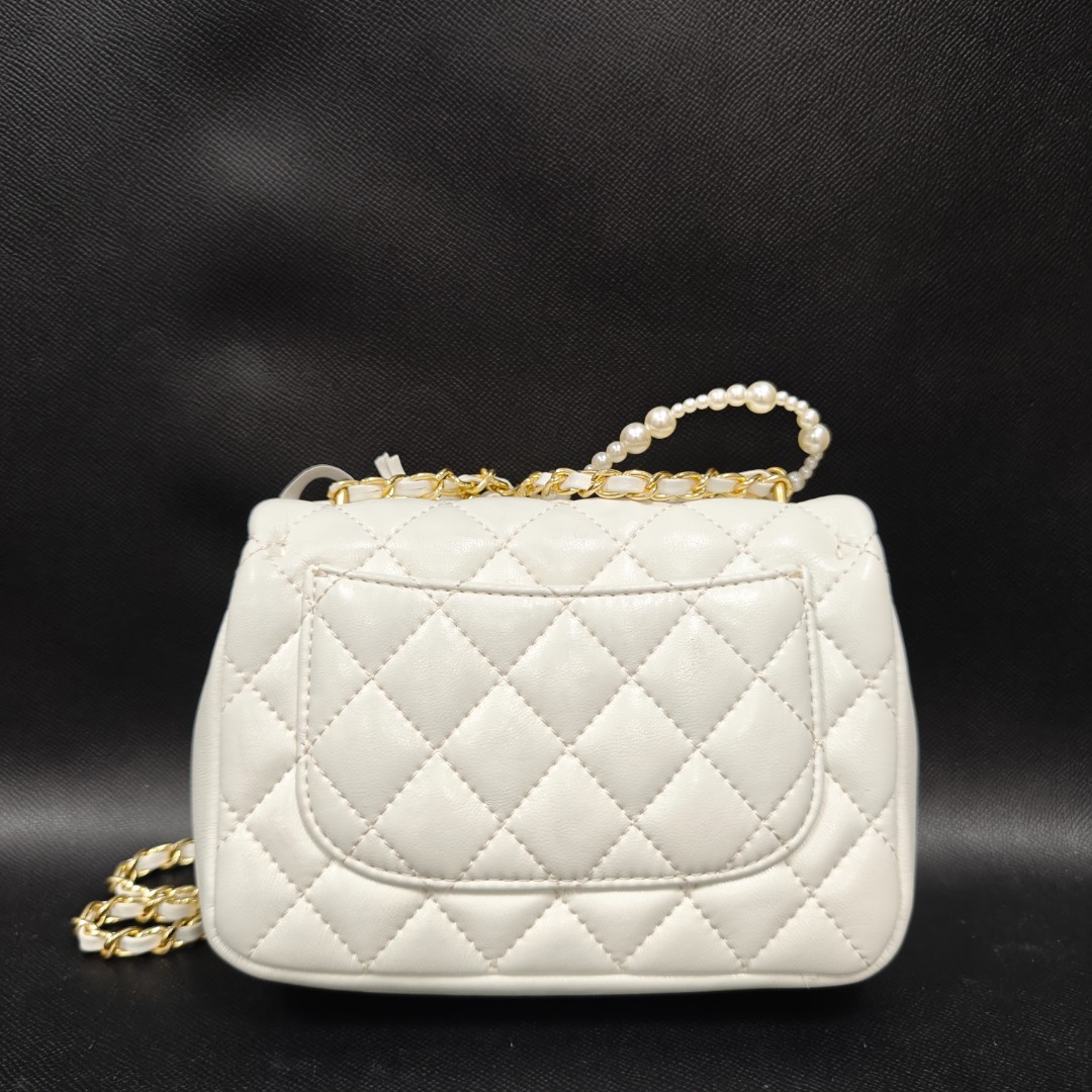 SMVP · 高定奢品 时尚潮流真皮新款女包斜挎包18cm 10700 白色