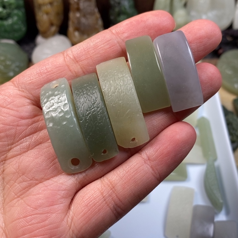 【闪购商品】和田玉挂件未镶嵌发货，拍一发一